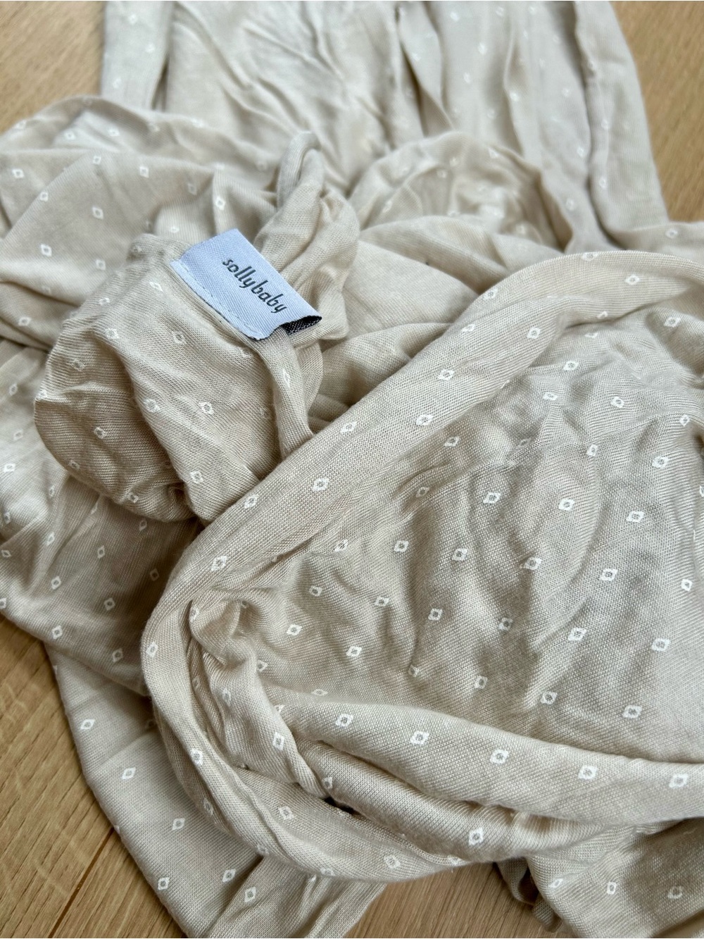 solly baby Beige Dot Muslin Swaddle